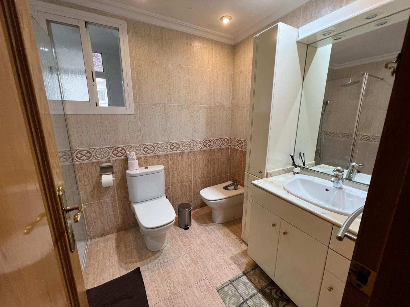 Moderno Y Acogedor Apartamento Para 6 Personas Valencia Ngoại thất bức ảnh